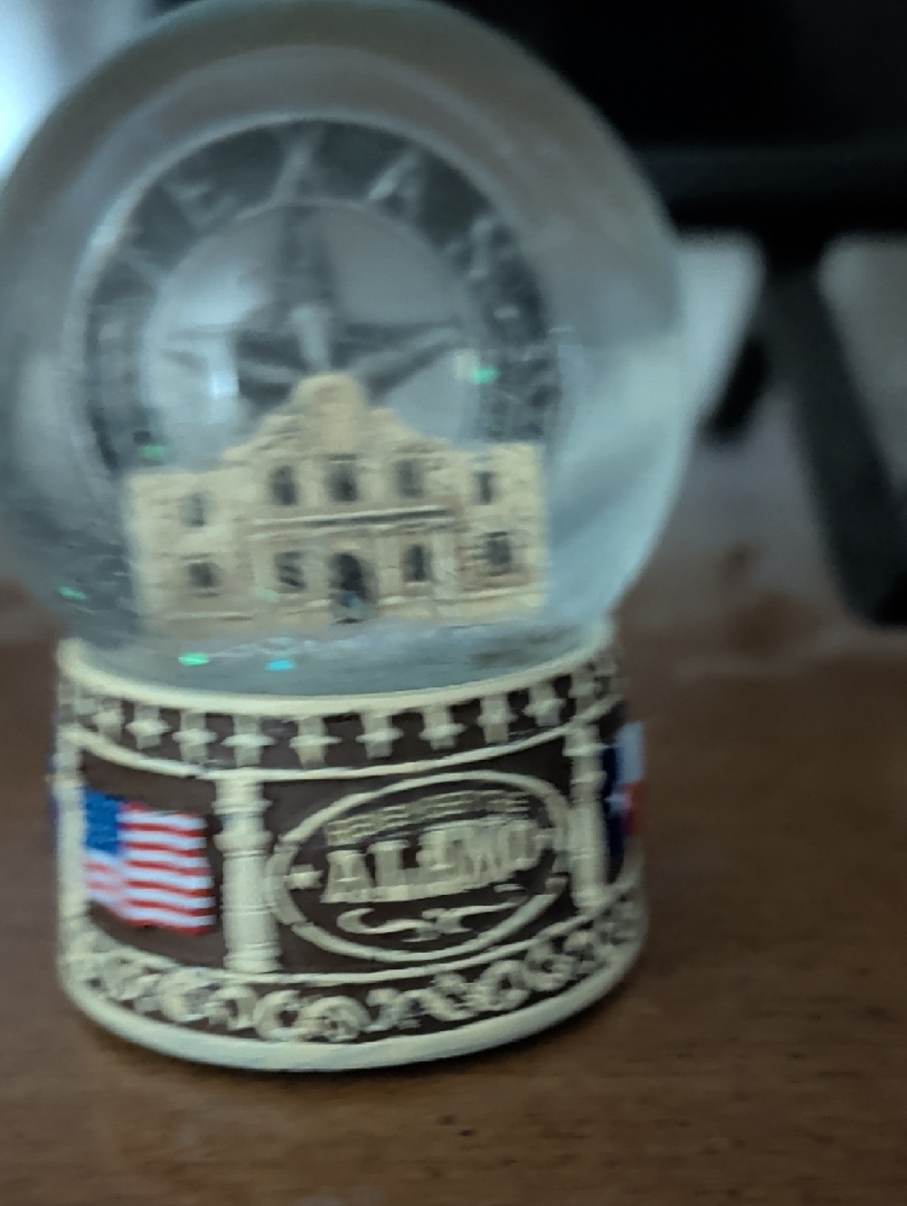 Remember The Alamo Snow Globe - Beige & Brown - Picture 5 of 6